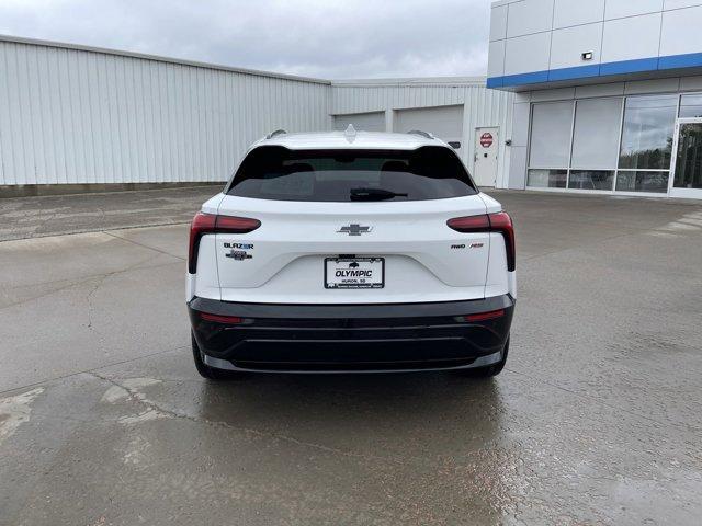 new 2024 Chevrolet Blazer EV car