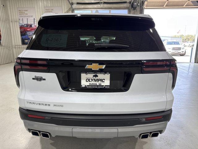new 2026 Chevrolet Traverse car, priced at $52,685
