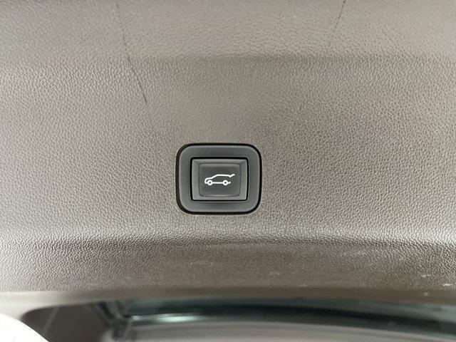 used 2021 GMC Yukon XL car, priced at $51,102