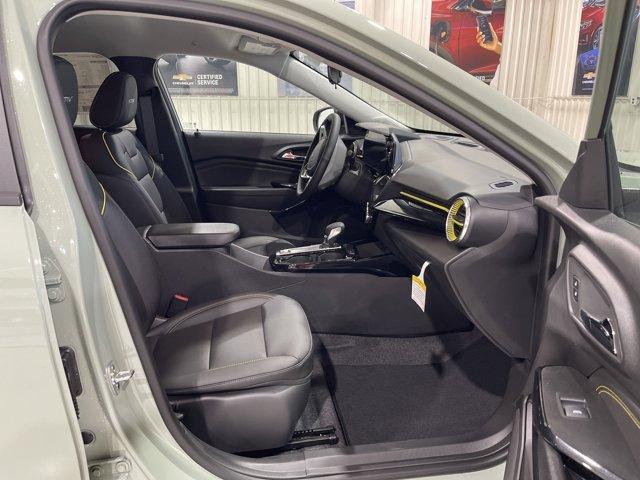 new 2025 Chevrolet Trax car, priced at $26,590
