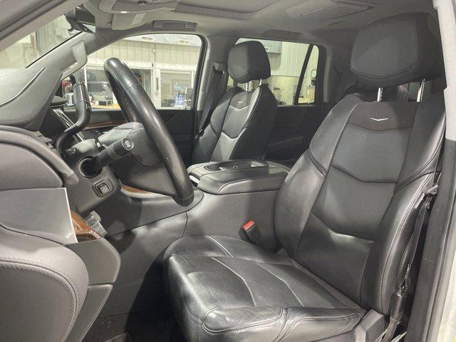 used 2020 Cadillac Escalade car, priced at $42,850