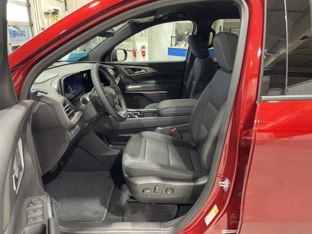 new 2025 Chevrolet Traverse car, priced at $45,190