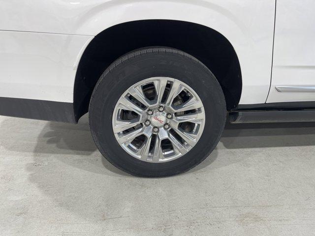 used 2022 GMC Yukon XL car, priced at $58,132