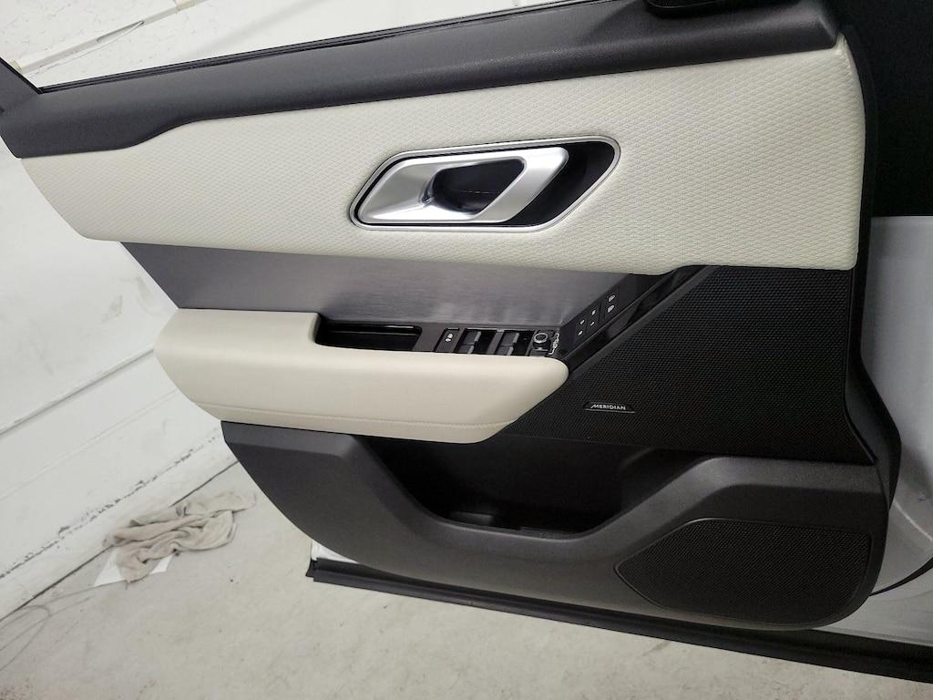 used 2021 Land Rover Range Rover Velar car, priced at $38,998