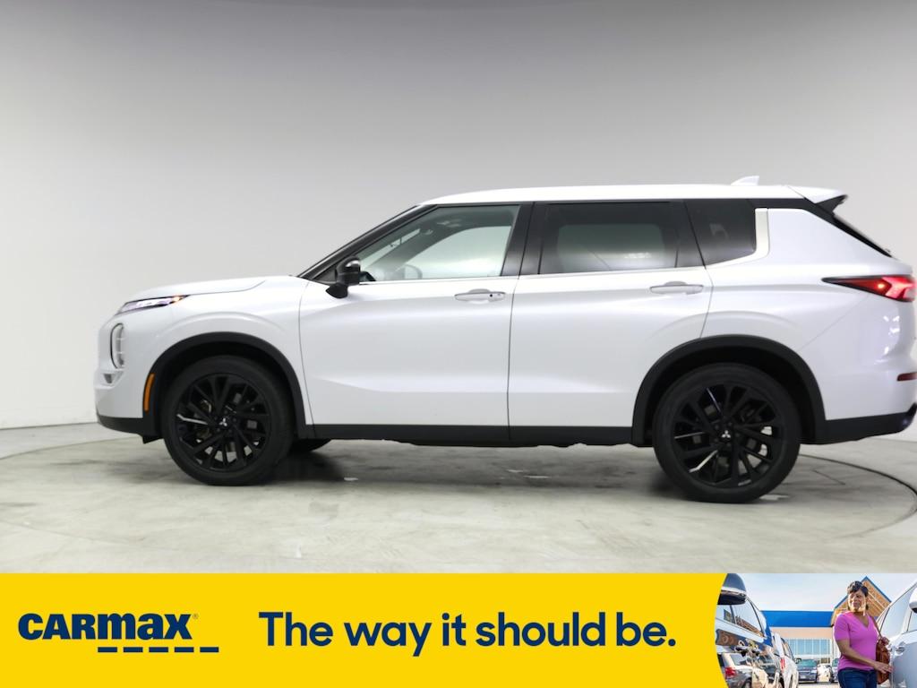 used 2023 Mitsubishi Outlander car, priced at $23,998