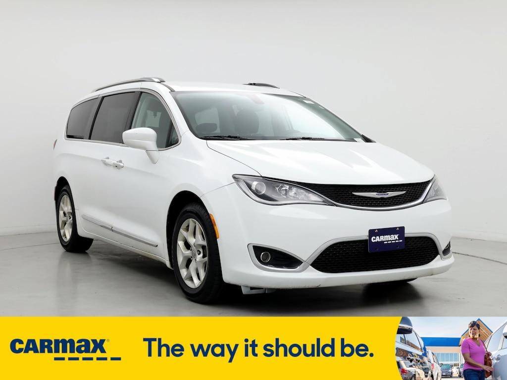 used 2020 Chrysler Pacifica car, priced at $20,998