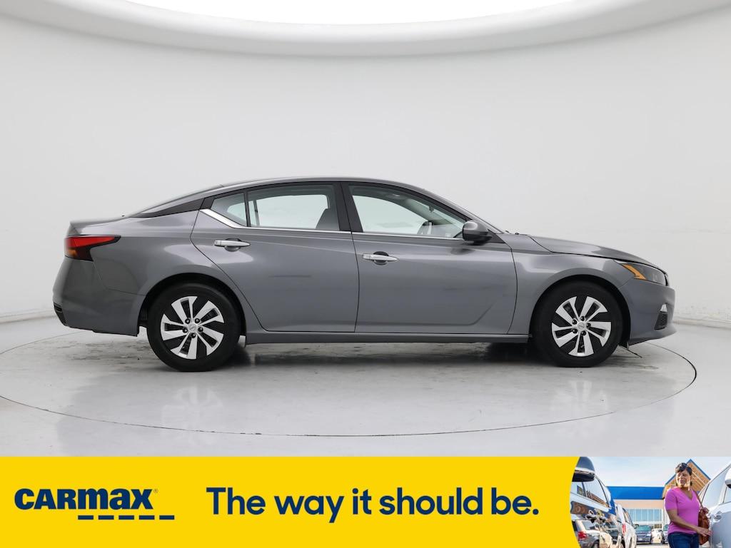 used 2022 Nissan Altima car, priced at $19,998