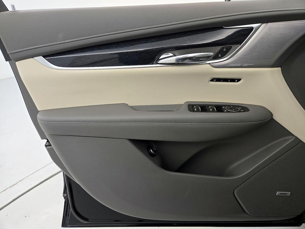 used 2023 Cadillac XT6 car, priced at $39,998