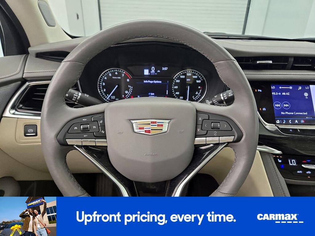 used 2023 Cadillac XT6 car, priced at $39,998