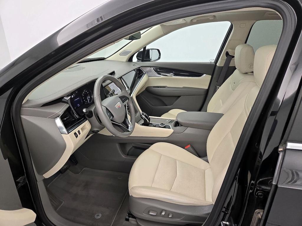 used 2023 Cadillac XT6 car, priced at $39,998
