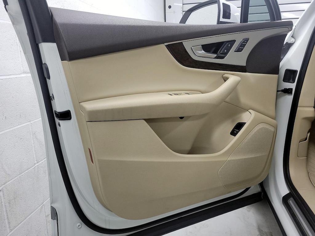 used 2019 Audi Q7 car, priced at $23,998