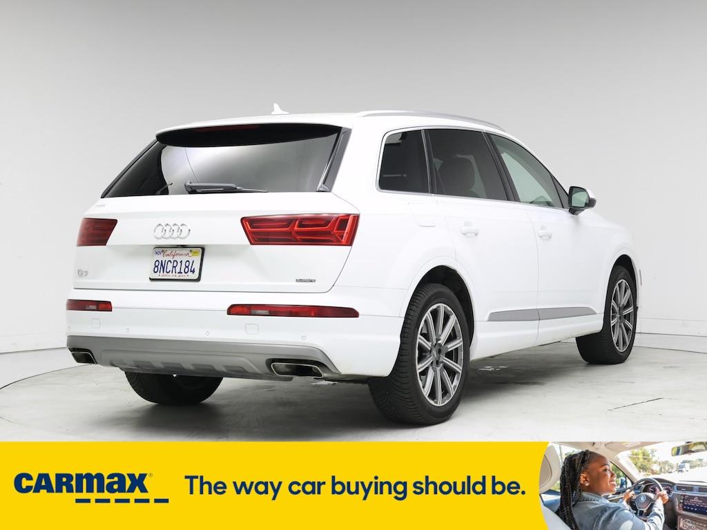 used 2019 Audi Q7 car, priced at $23,998