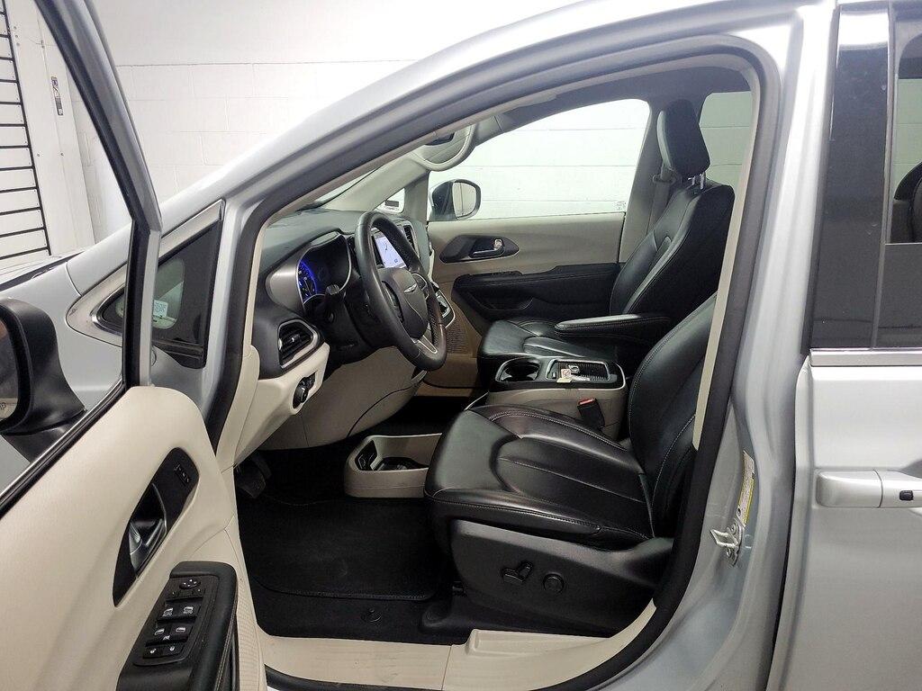 used 2023 Chrysler Pacifica car, priced at $24,998