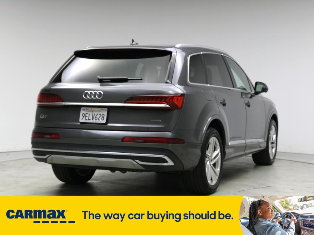 used 2023 Audi Q7 car, priced at $33,998