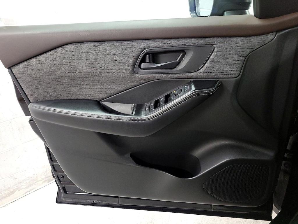 used 2021 Nissan Rogue car, priced at $21,998