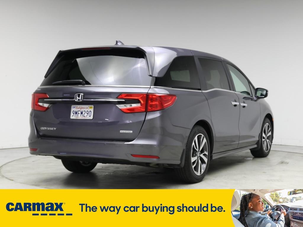 used 2024 Honda Odyssey car, priced at $42,998