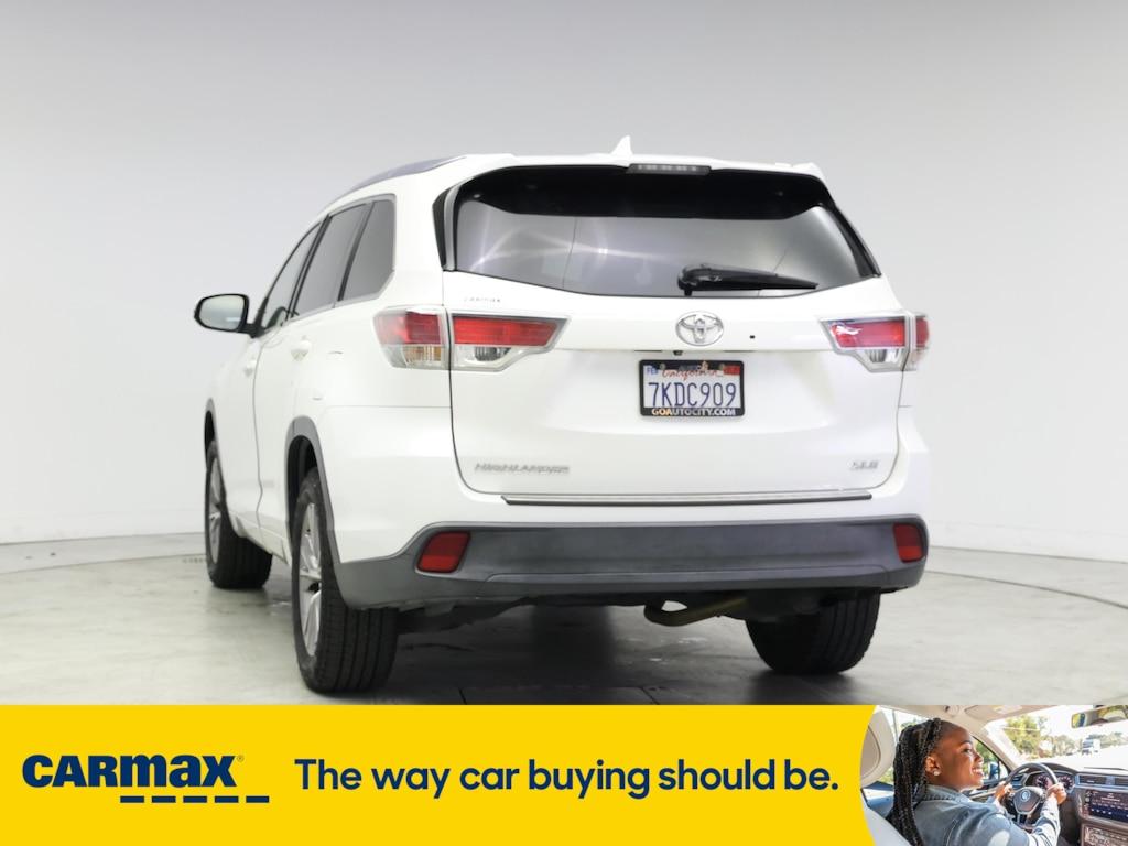 used 2015 Toyota Highlander car, priced at $20,998