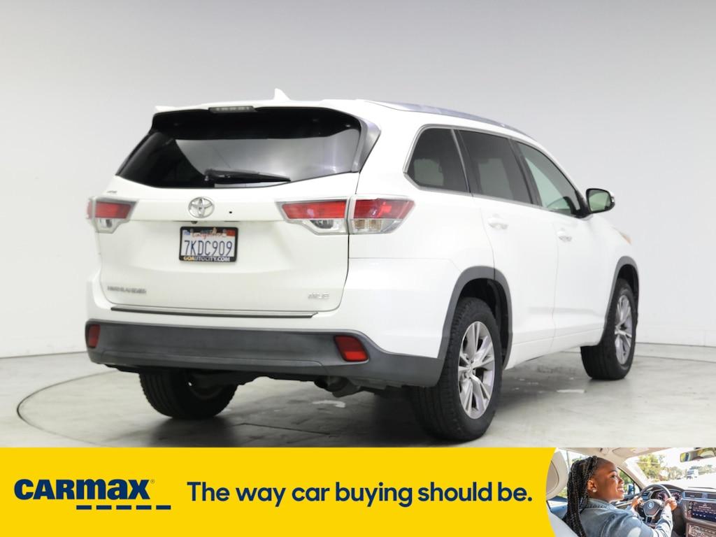 used 2015 Toyota Highlander car, priced at $20,998