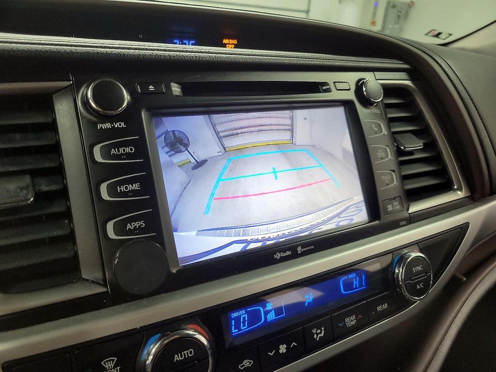 used 2015 Toyota Highlander car, priced at $20,998