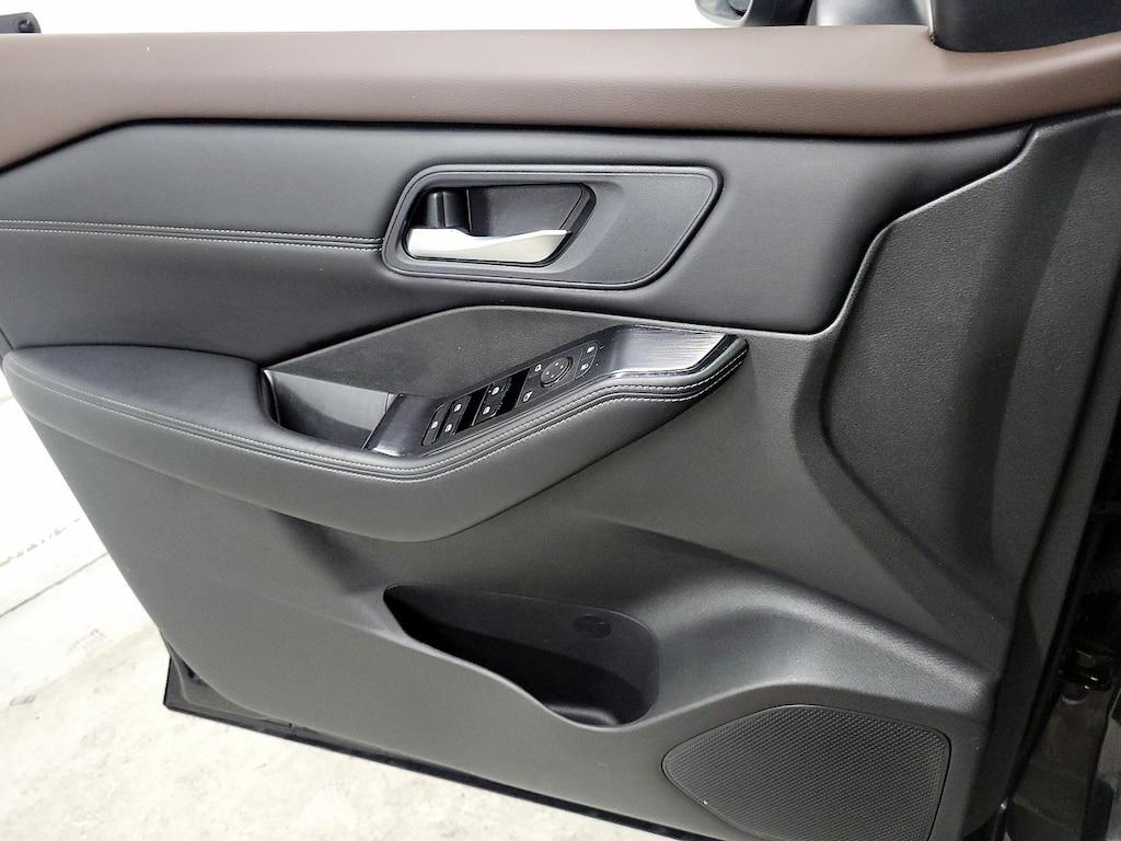 used 2023 Nissan Rogue car, priced at $23,998