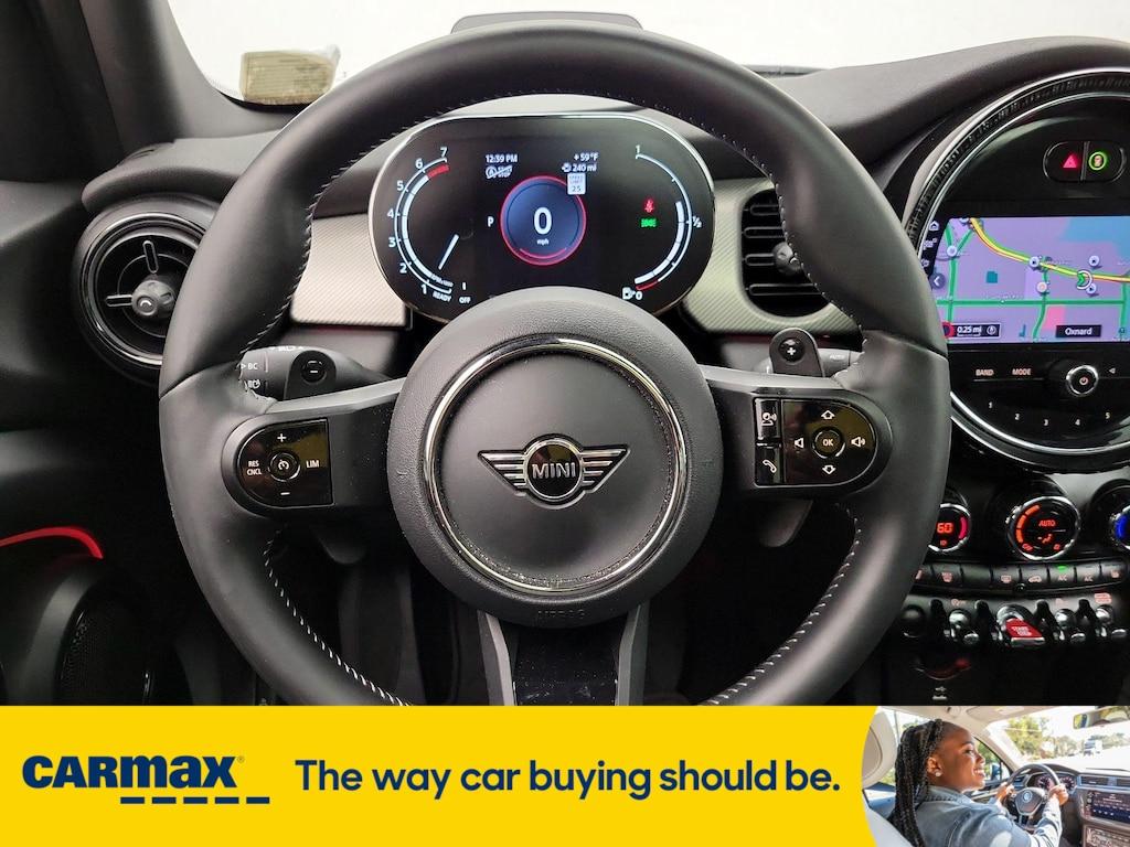 used 2022 MINI Hardtop car, priced at $24,998