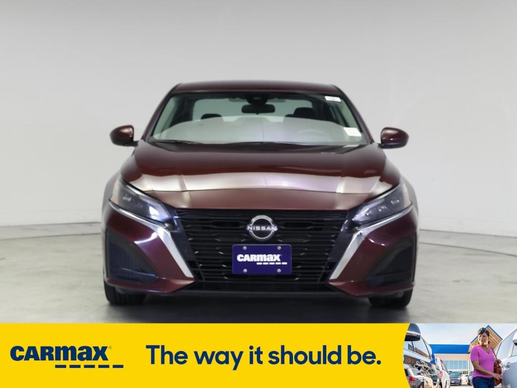 used 2023 Nissan Altima car, priced at $20,998