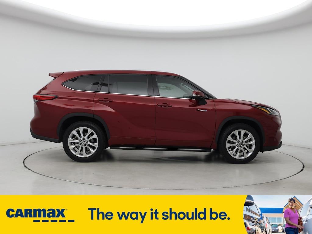 used 2020 Toyota Highlander Hybrid car, priced at $34,998