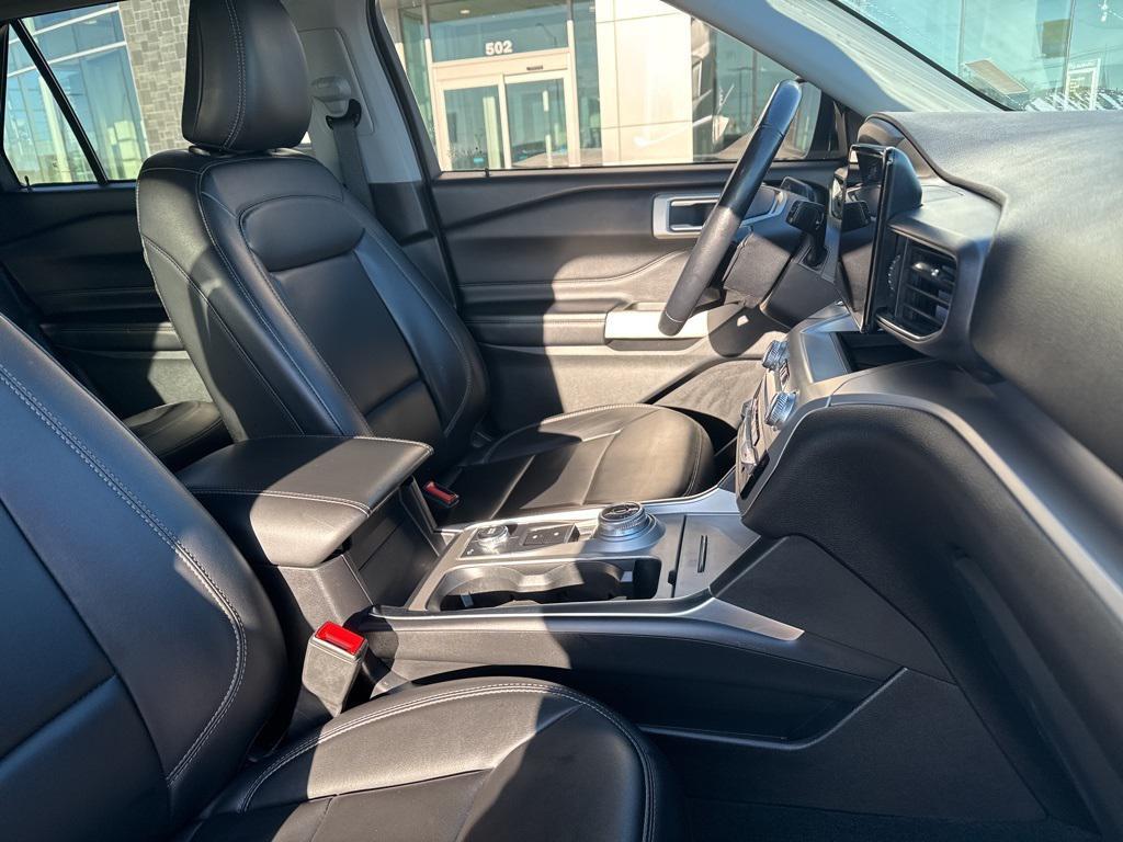 used 2022 Ford Explorer car, priced at $26,300