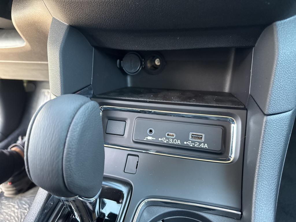 new 2025 Subaru Ascent car, priced at $44,300