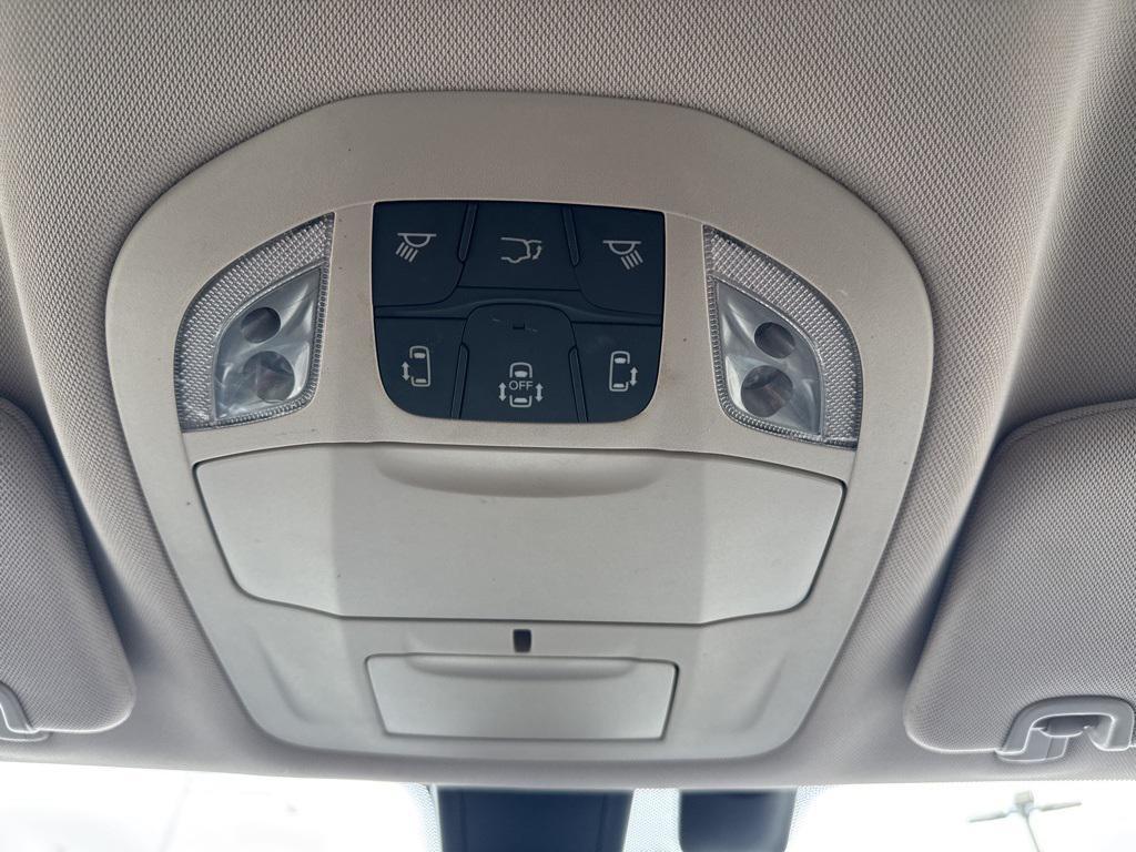 used 2019 Chrysler Pacifica car, priced at $15,900