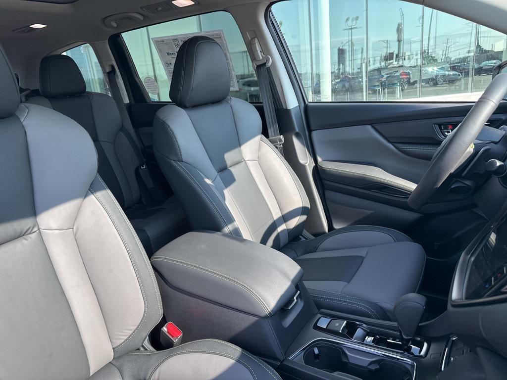 new 2025 Subaru Ascent car, priced at $44,877