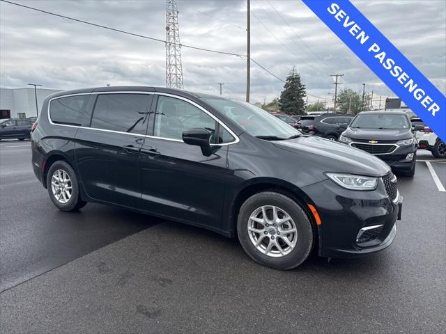 used 2023 Chrysler Pacifica car, priced at $22,400