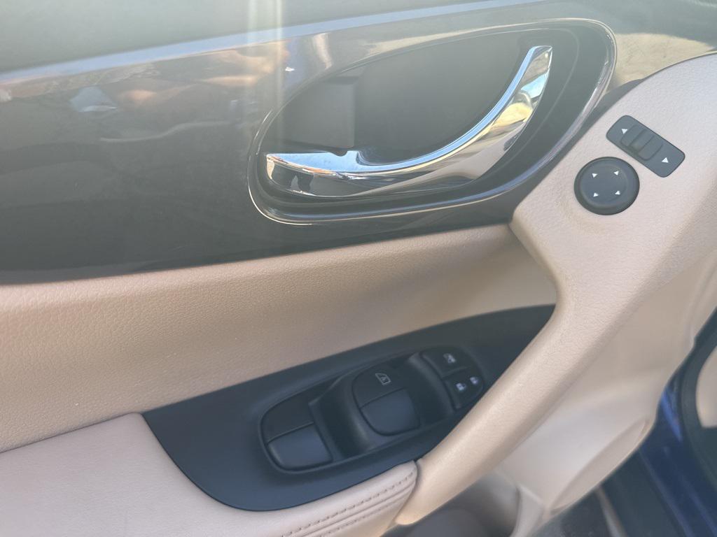 used 2020 Nissan Rogue car, priced at $19,000