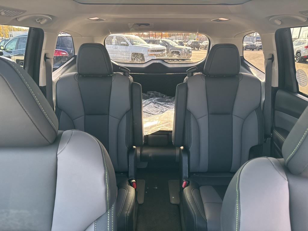 new 2025 Subaru Ascent car, priced at $44,500