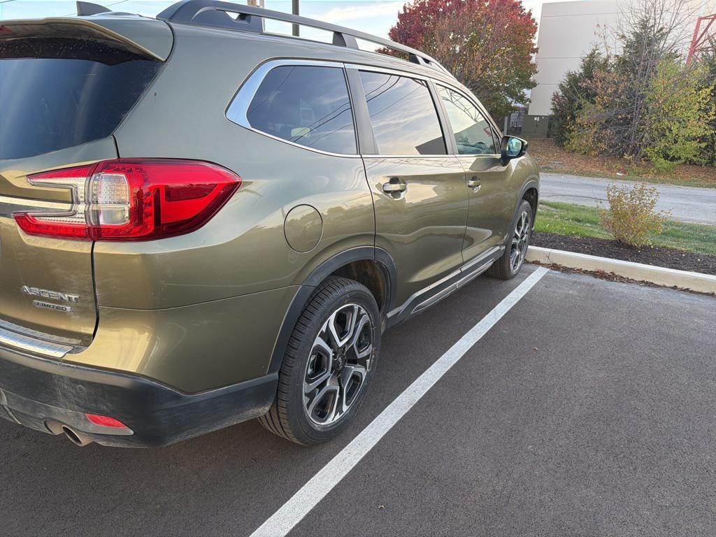 used 2025 Subaru Ascent car, priced at $41,500