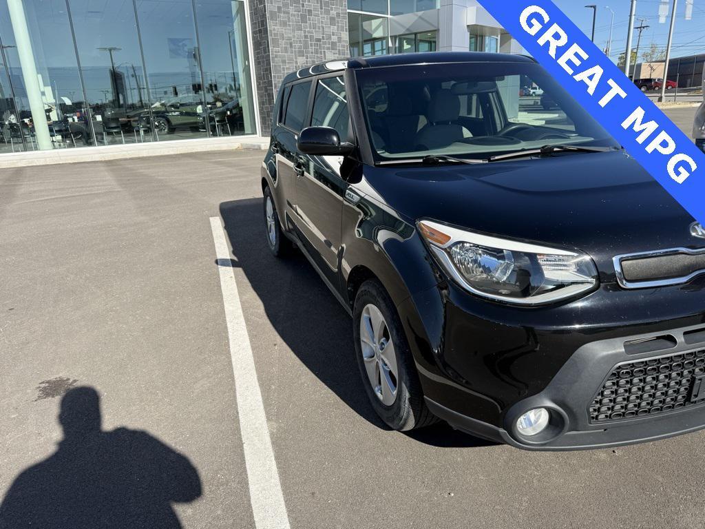 used 2015 Kia Soul car, priced at $6,900