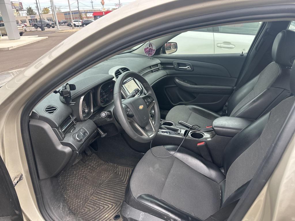used 2015 Chevrolet Malibu car, priced at $9,400
