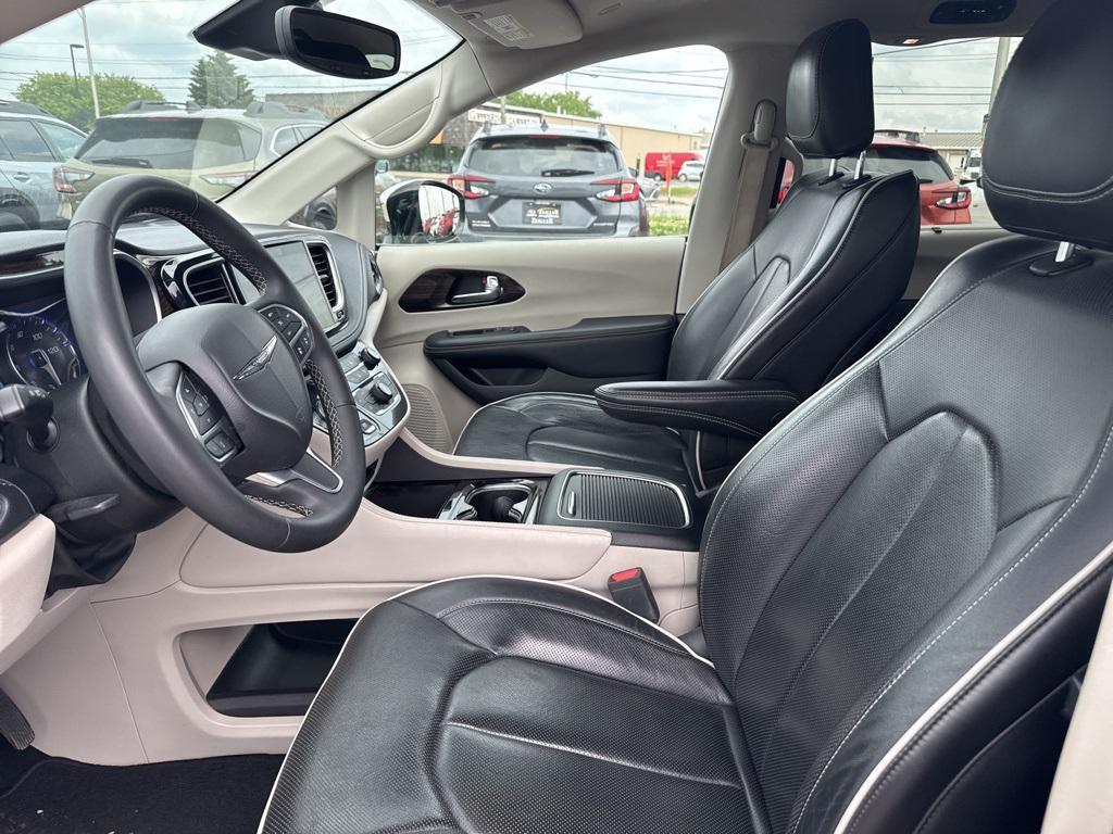 used 2023 Chrysler Pacifica car, priced at $24,500