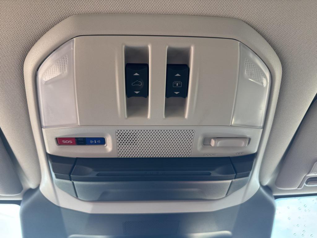 new 2025 Subaru Ascent car, priced at $44,800