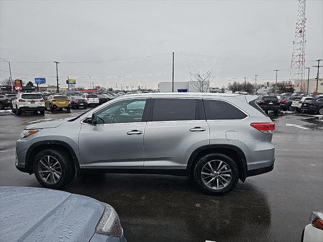 used 2019 Toyota Highlander car, priced at $27,000