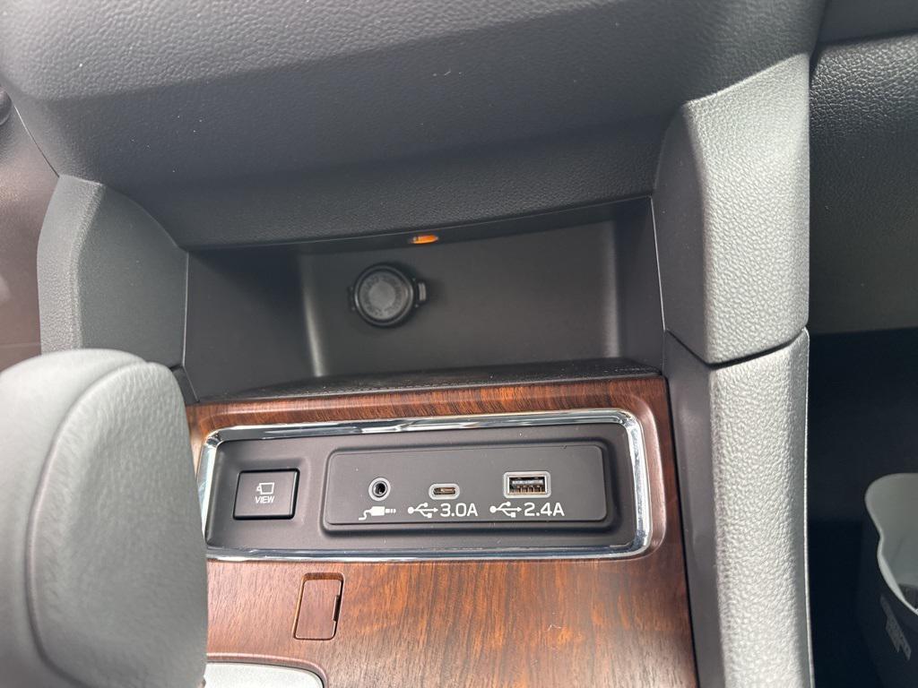 new 2025 Subaru Ascent car, priced at $51,271