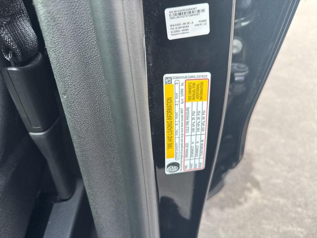 used 2024 Chevrolet Equinox car, priced at $22,500