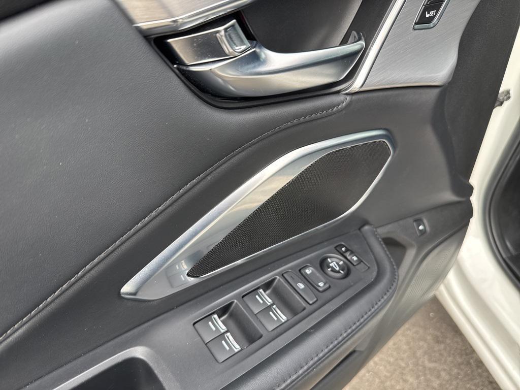 used 2019 Acura RDX car, priced at $25,000