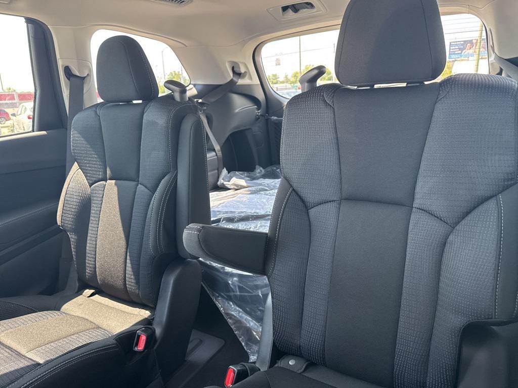 new 2025 Subaru Ascent car, priced at $40,416
