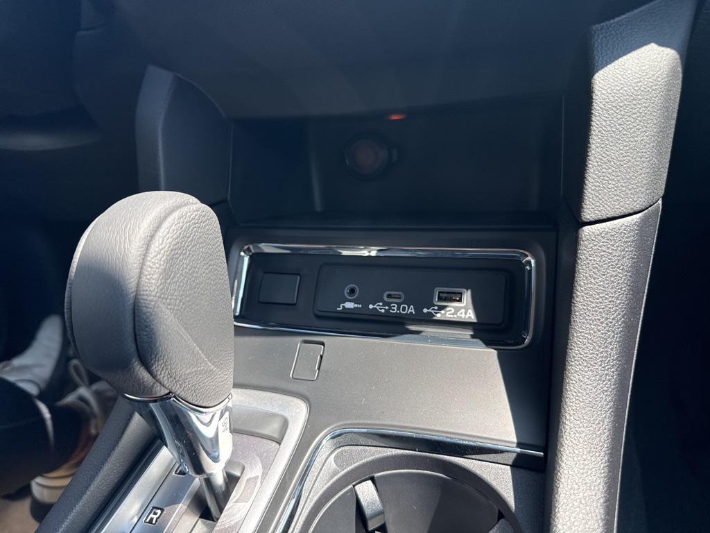 new 2025 Subaru Ascent car, priced at $40,416