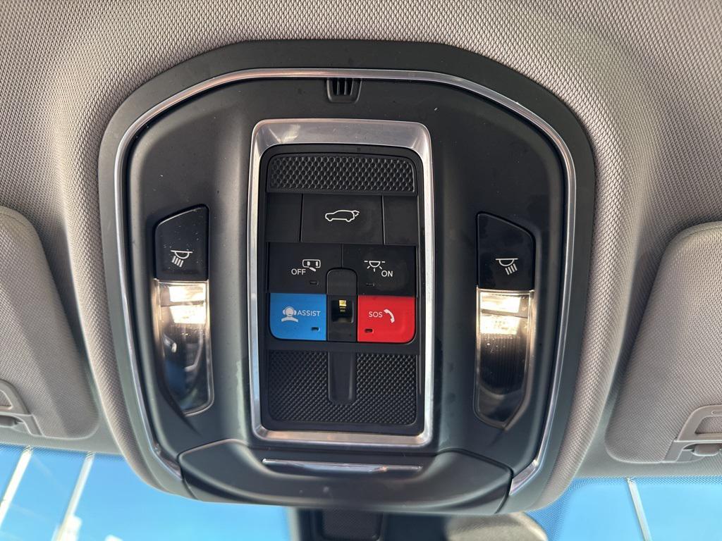 used 2021 Jeep Grand Cherokee L car, priced at $27,300