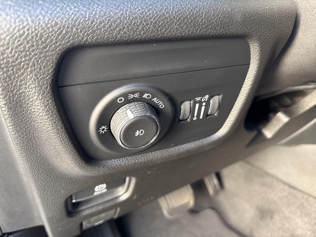 used 2021 Jeep Grand Cherokee L car, priced at $27,300