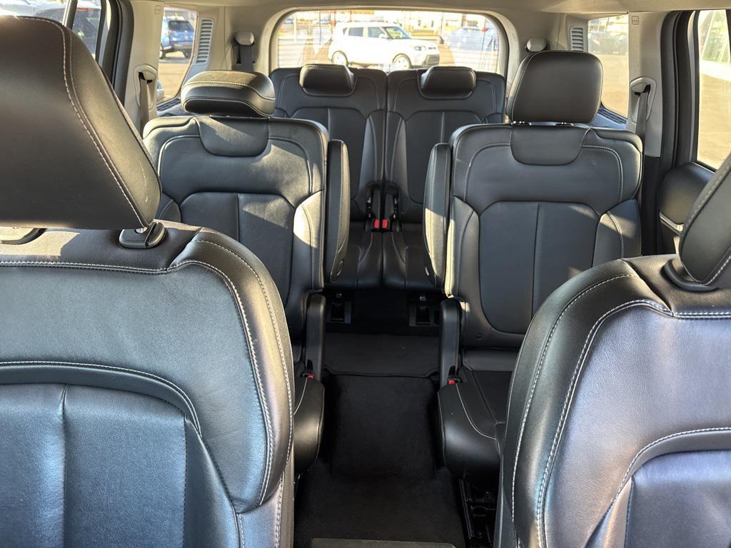 used 2021 Jeep Grand Cherokee L car, priced at $27,300