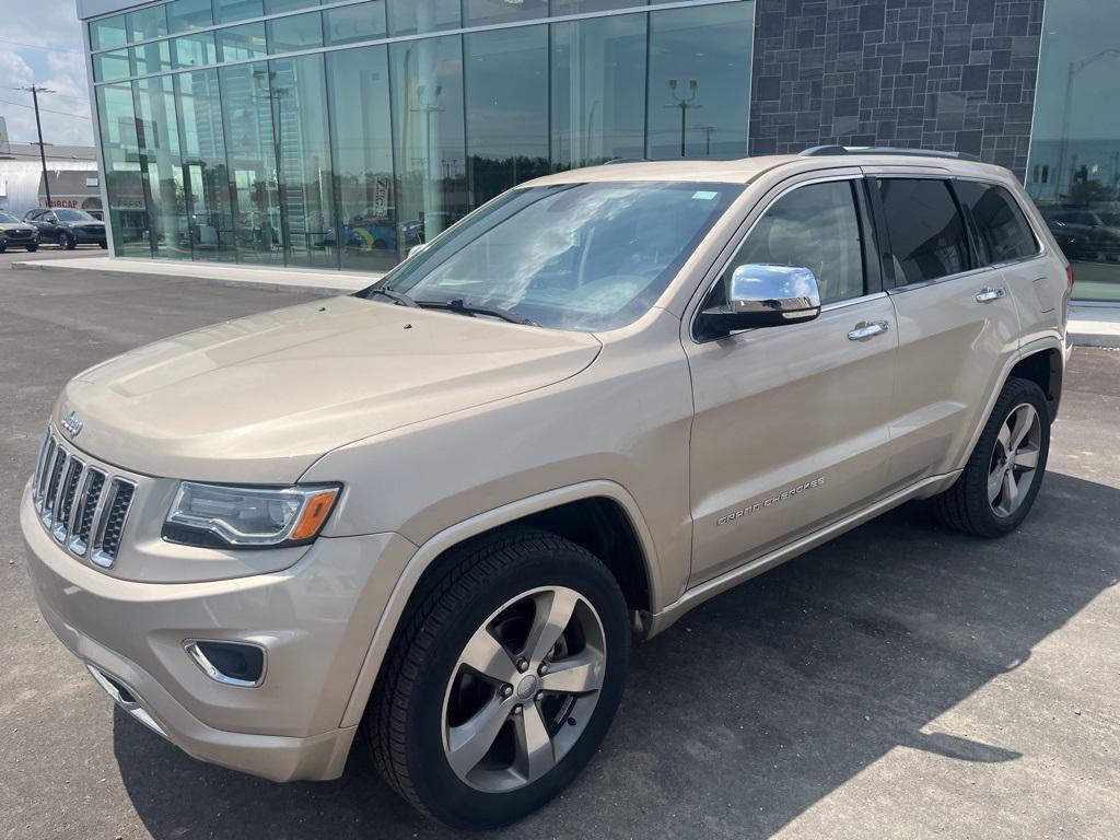 used 2015 Jeep Grand Cherokee car, priced at $16,000