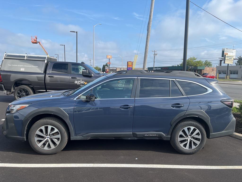 used 2025 Subaru Outback car, priced at $30,005
